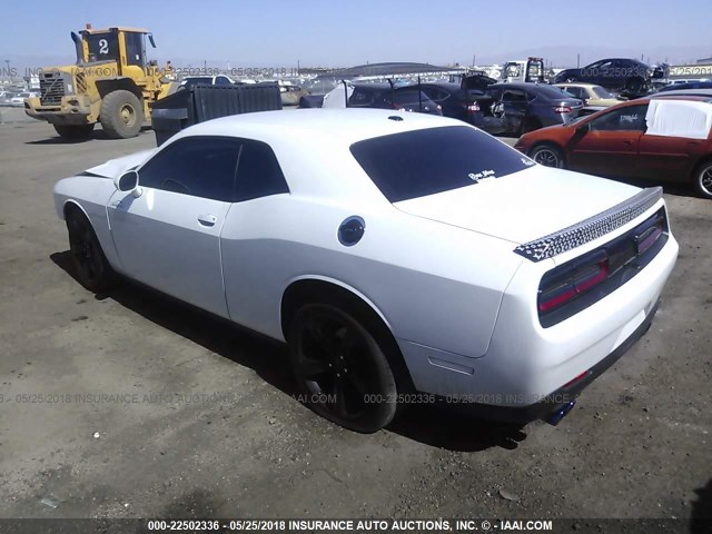 2C3CDZAG7FH888563 - 2015 DODGE CHALLENGER SXT WHITE photo 3