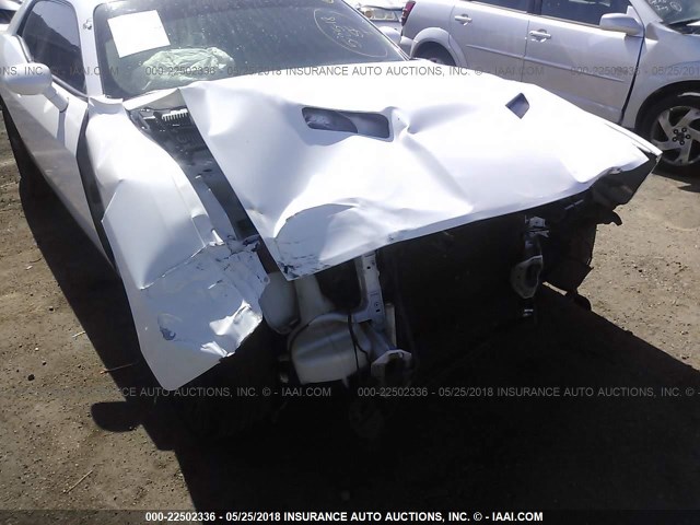 2C3CDZAG7FH888563 - 2015 DODGE CHALLENGER SXT WHITE photo 6