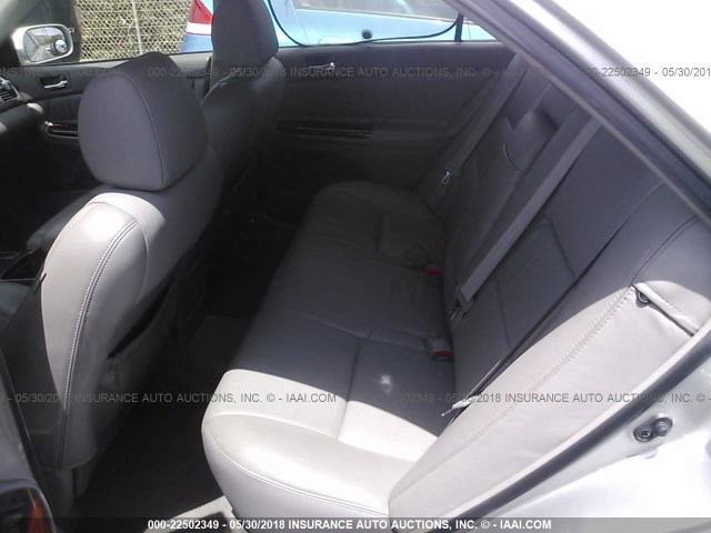 4T1BF30K16U111860 - 2006 TOYOTA CAMRY LE/XLE/SE Gümüş foto 8