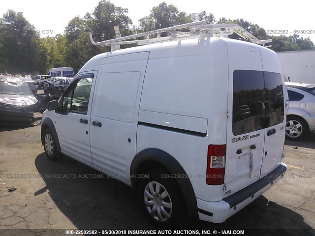 NM0LS7DN1AT022060 - 2010 FORD TRANSIT CONNECT XLT WHITE photo 3