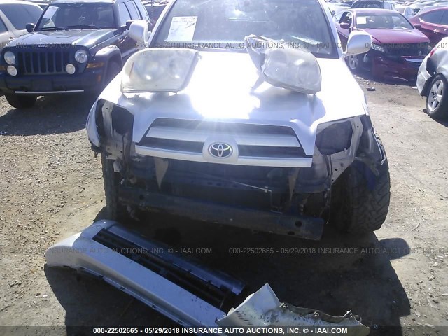 JTEBU17R650073870 - 2005 TOYOTA 4RUNNER LIMITED SILVER photo 6