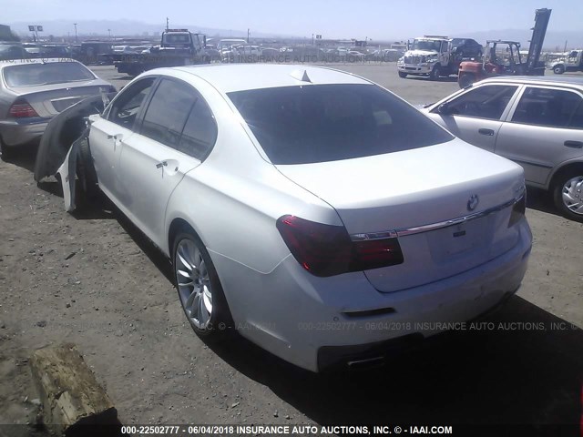 WBAYA8C55DC996659 - 2013 BMW 750 I WHITE photo 3