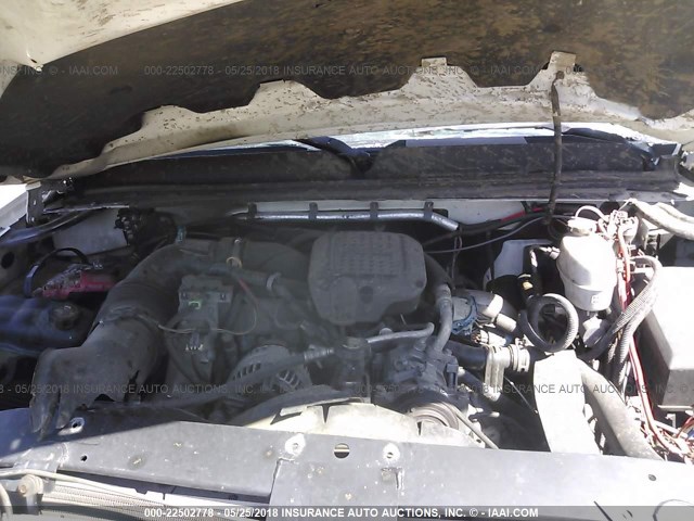 1GTHK23618F201536 - 2008 GMC SIERRA K2500 HEAVY DUTY თეთრი ფოტო 10