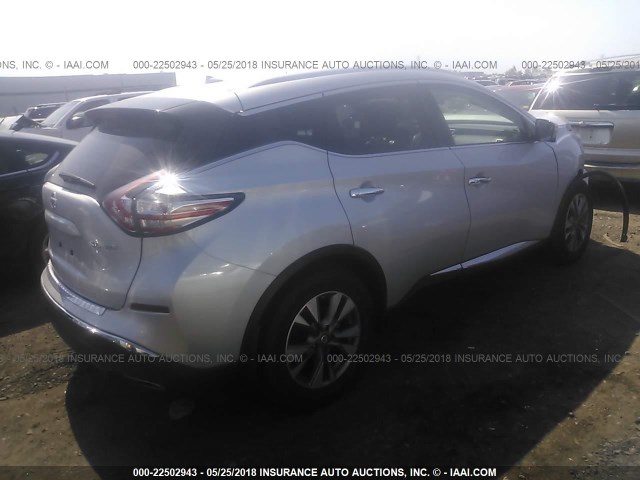 5N1AZ2MH8FN241799 - 2015 NISSAN MURANO S/SL/SV/PLATINUM SILVER photo 4