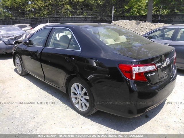 4T1BF1FK9EU829571 - 2014 TOYOTA CAMRY L/SE/LE/XLE 黑色 照片 3