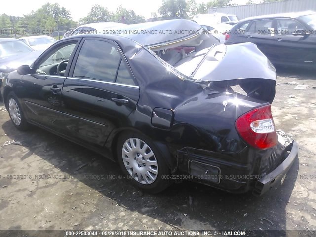 4T1BE30KX3U180982 - 2003 TOYOTA CAMRY LE/XLE/SE შავი ფოტო 3