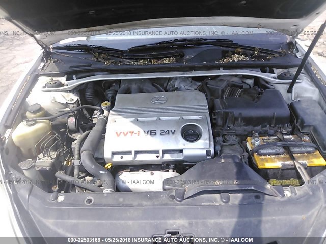 JTHBF30G530144863 - 2003 LEXUS ES 300 WHITE photo 10