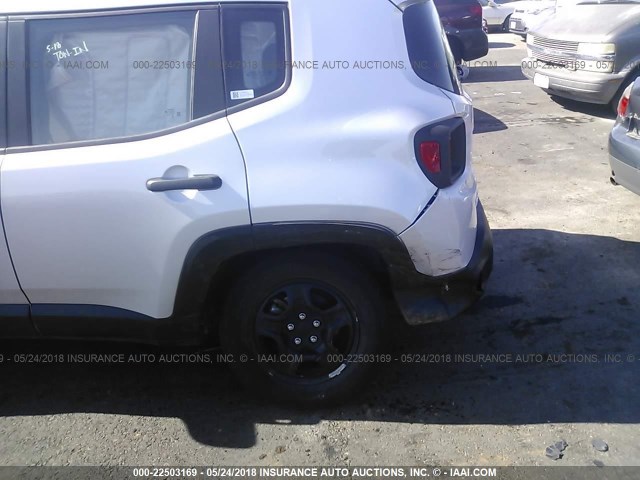 ZACCJBAB9JPG80921 - 2018 JEEP RENEGADE SPORT SILVER photo 6