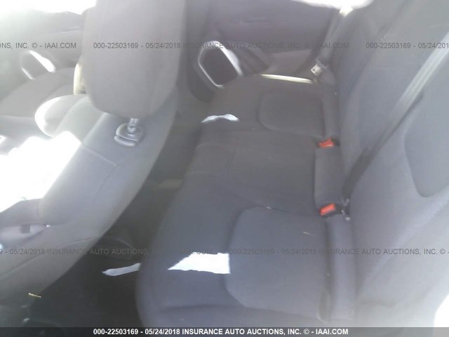 ZACCJBAB9JPG80921 - 2018 JEEP RENEGADE SPORT Արծաթագույն լուսանկար 8