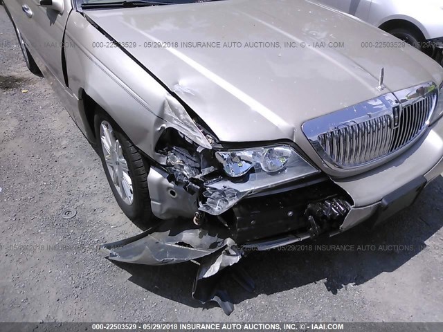 1LNHM82WX7Y639355 - 2007 LINCOLN TOWN CAR SIGNATURE LIMITED TAN photo 6