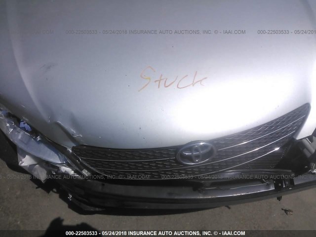 4T1BF32K64U569615 - 2004 TOYOTA CAMRY LE/XLE/SE ვერცხლისფერი ფოტო 10