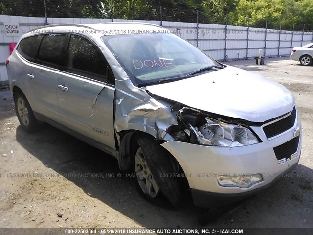 1GNER23DX9S159378 - 2009 CHEVROLET TRAVERSE LT SILVER photo 1