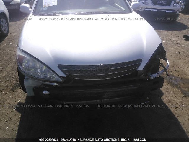 4T1BE30KX3U773743 - 2003 TOYOTA CAMRY LE/XLE/SE ვერცხლისფერი ფოტო 6