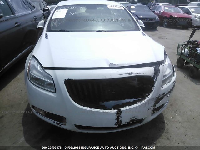 2G4GR5ER9C9215228 - 2012 BUICK REGAL WHITE photo 6