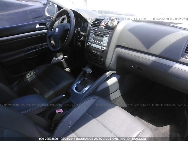 3VWEF71K07M186186 - 2007 VOLKSWAGEN JETTA WOLFSBURG 银色 照片 5