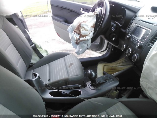 KNAFX4A85E5176793 - 2014 KIA FORTE EX 白色 照片 5