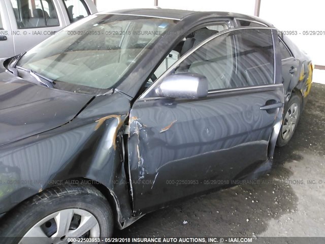 4T4BF3EK0AR015645 - 2010 TOYOTA CAMRY SE/LE/XLE 灰色 照片 6