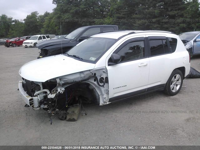 1J4NF1FB1BD154533 - 2011 JEEP COMPASS SPORT WHITE photo 2