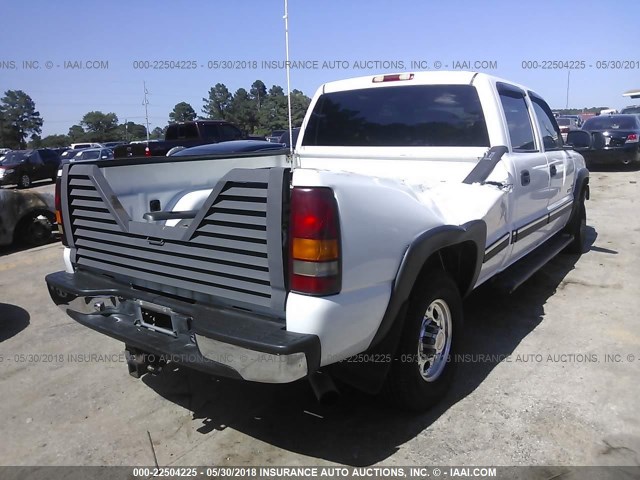 1GCHC23162F113073 - 2002 CHEVROLET SILVERADO C2500 HEAVY DUTY WHITE photo 4