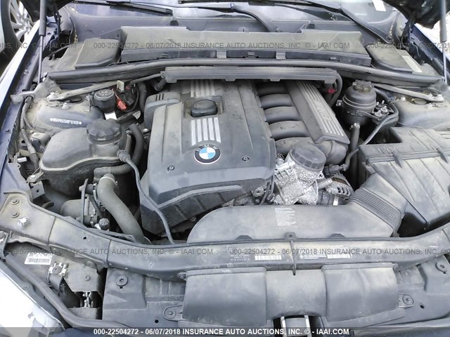 WBAPK5C5XBF121936 - 2011 BMW 328 XI SULEV BLUE photo 10
