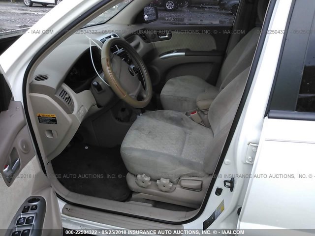 KNDJF723667167112 - 2006 KIA NEW SPORTAGE  WHITE photo 5