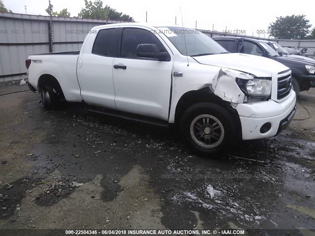 5TFUW5F19AX104380 - 2010 TOYOTA TUNDRA DOUBLE CAB SR5 WHITE photo 1