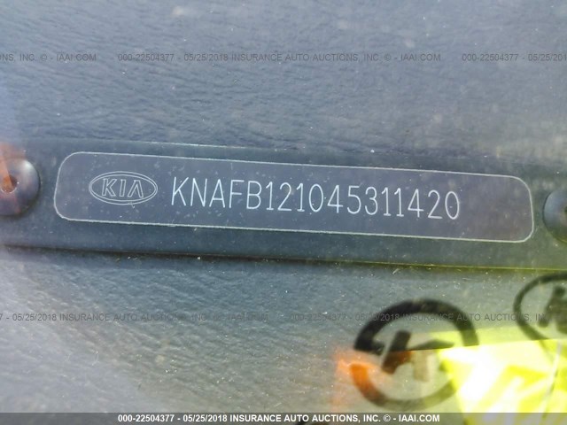 KNAFB121045311420 - 2004 KIA SPECTRA LS GRAY photo 9