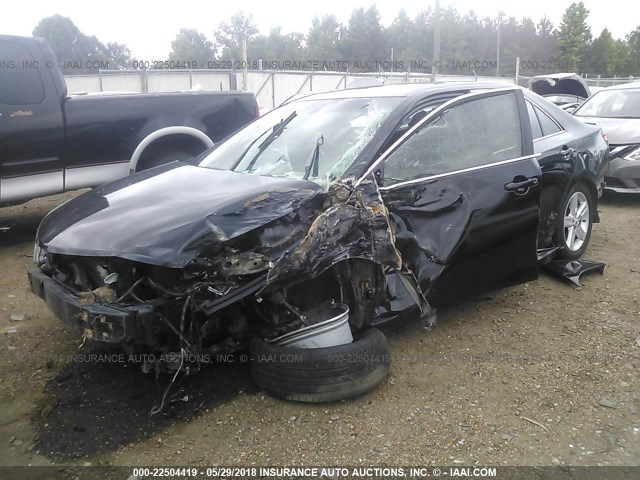 4T1BF1FK1EU814417 - 2014 TOYOTA CAMRY L/SE/LE/XLE 黑色 照片 2