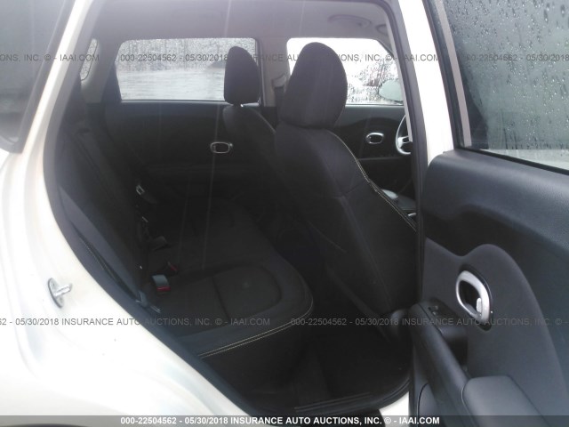 KNDJP3A50G7248746 - 2016 KIA SOUL + WHITE photo 8