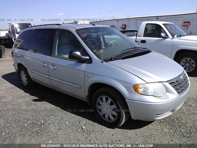 2A4GP54L97R206875 - 2007 CHRYSLER TOWN & COUNTRY TOURING SILVER photo 1