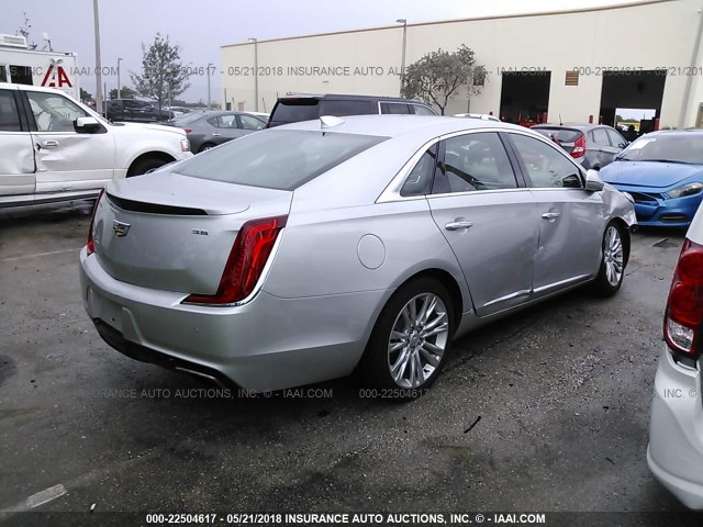 2G61M5S37J9132034 - 2018 CADILLAC XTS LUXURY SILVER photo 4