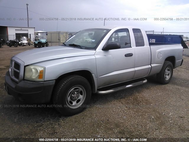 1D7HE22K06S702241 - 2006 DODGE DAKOTA ST SILVER photo 2