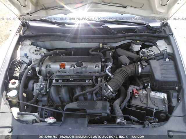 1HGCP2F63CA105213 - 2012 HONDA ACCORD SE WHITE photo 10