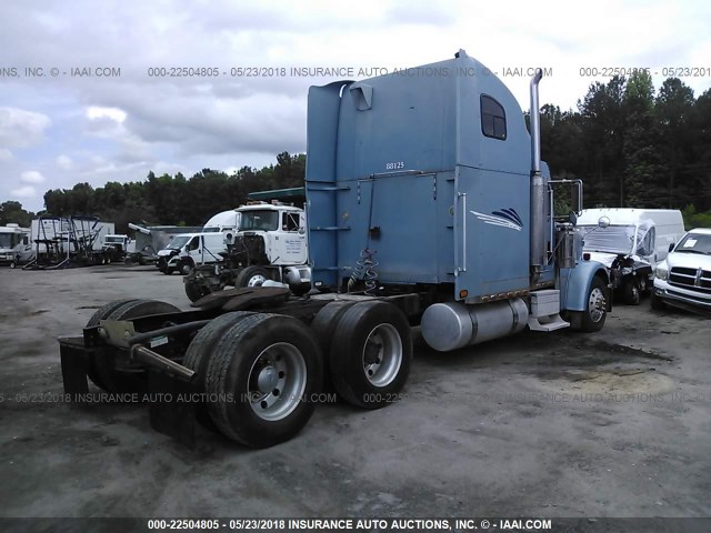 1FUPDSZB3XDA71467 - 1999 FREIGHTLINER CONVENTIONAL FLD120 BLUE photo 4