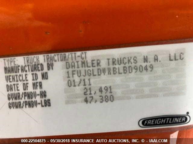 1FUJGLDVXBLBD9049 - 2011 FREIGHTLINER CASCADIA 125  WHITE photo 9