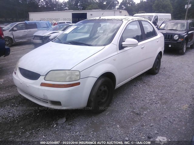KL1TD56626B542098 - 2006 CHEVROLET AVEO LS WHITE photo 2
