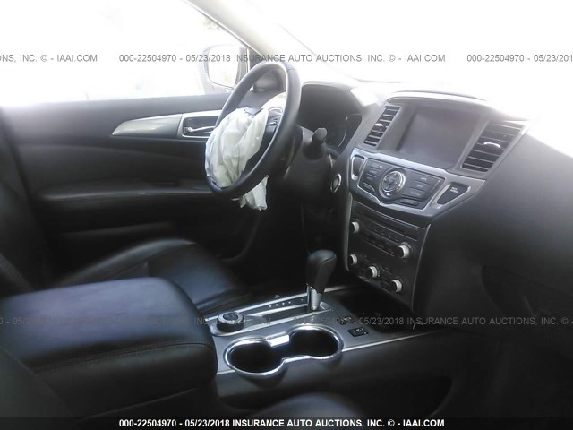 5N1DR2MM4HC604513 - 2017 NISSAN PATHFINDER S/SV/SL/PLATINUM 白色 照片 5