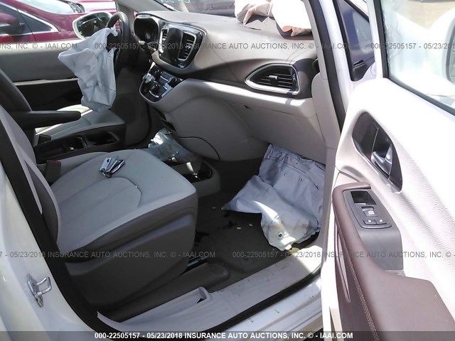 2C4RC1BG3JR204023 - 2018 CHRYSLER PACIFICA TOURING L Սպիտակ լուսանկար 5