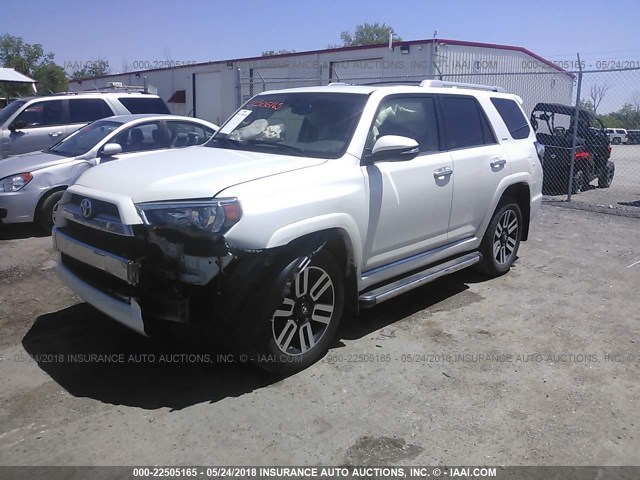 JTEBU5JR0G5347876 - 2016 TOYOTA 4RUNNER SR5 PREM/LTDL/TRAIL/TRD WHITE photo 2