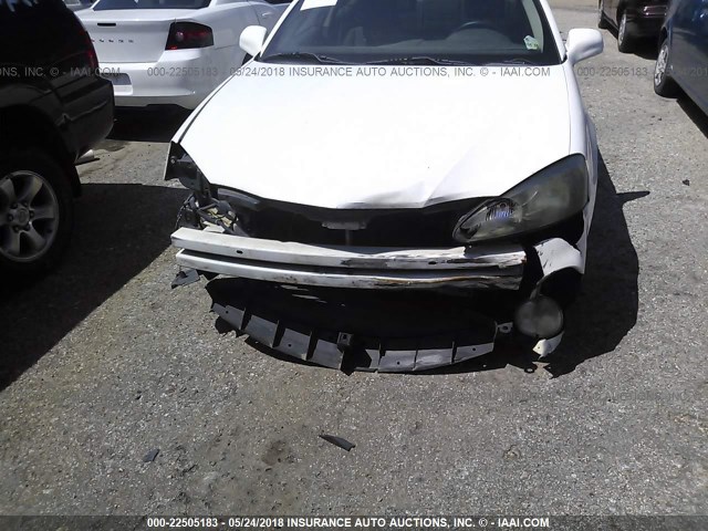 2G2WP522251188988 - 2005 PONTIAC GRAND PRIX WHITE photo 6