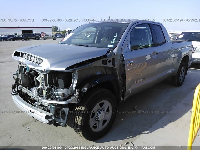 5TFUY5F12GX556853 - 2016 TOYOTA TUNDRA DOUBLE CAB SR/SR5 SILVER photo 2