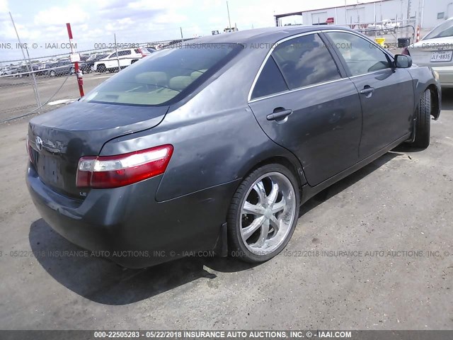 4T1BE46K57U578572 - 2007 TOYOTA CAMRY NEW GENERAT CE/LE/XLE/SE GRAY photo 4