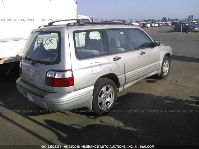 JF1SF65681H723613 - 2001 SUBARU FORESTER S 银色 照片 4