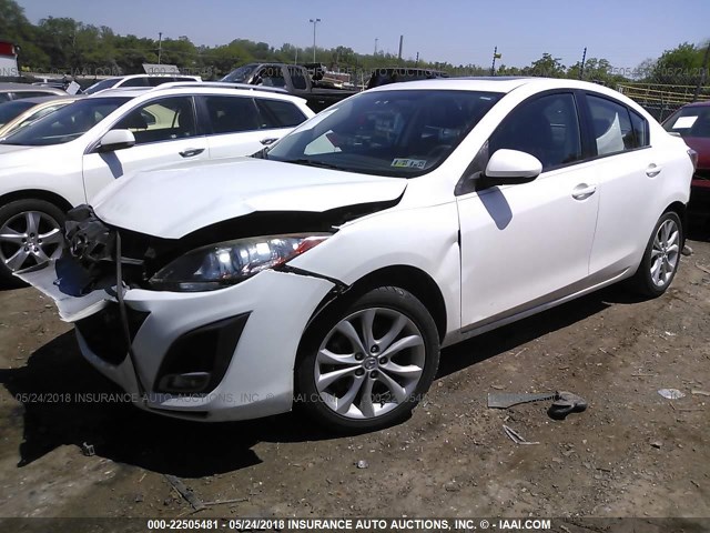 JM1BL1W66B1417511 - 2011 MAZDA 3 S WHITE photo 2