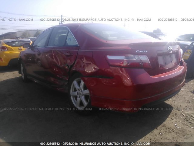4T1BK46K27U045507 - 2007 TOYOTA CAMRY NEW GENERAT LE/XLE/SE RED photo 3