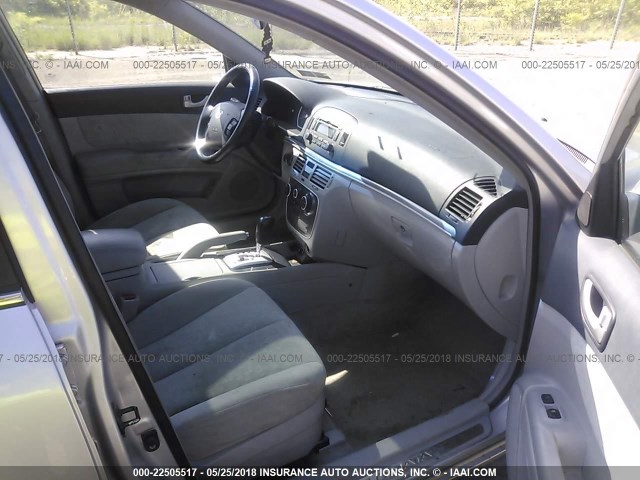 KMHEU46C76A104728 - 2006 HYUNDAI SONATA GLS/LX SILVER photo 5