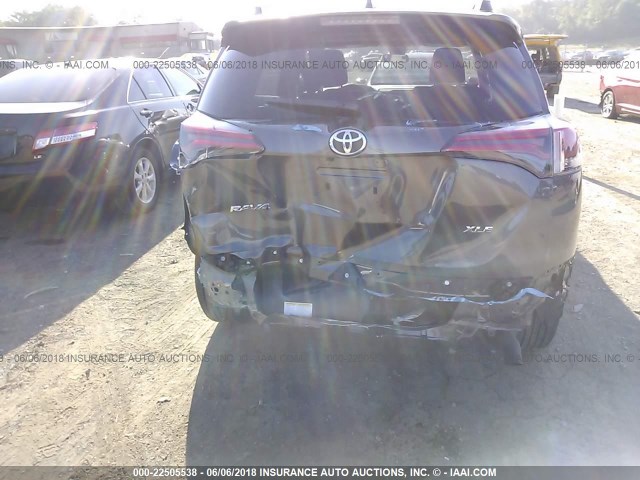 JTMWFREV2JJ727881 - 2018 TOYOTA RAV4 ADVENTURE/XLE 灰色 照片 6