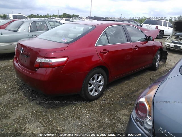 4T1BE46K28U240614 - 2008 TOYOTA CAMRY CE/LE/XLE/SE RED photo 4