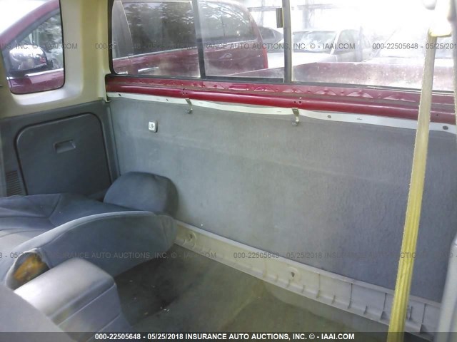 1N6DD26S62C313174 - 2002 NISSAN FRONTIER KING CAB XE RED photo 8