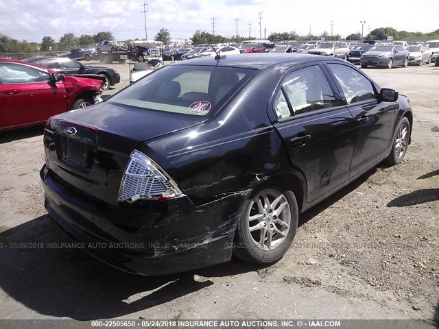 3FAHP0GA8BR327395 - 2011 FORD FUSION S BLACK photo 4